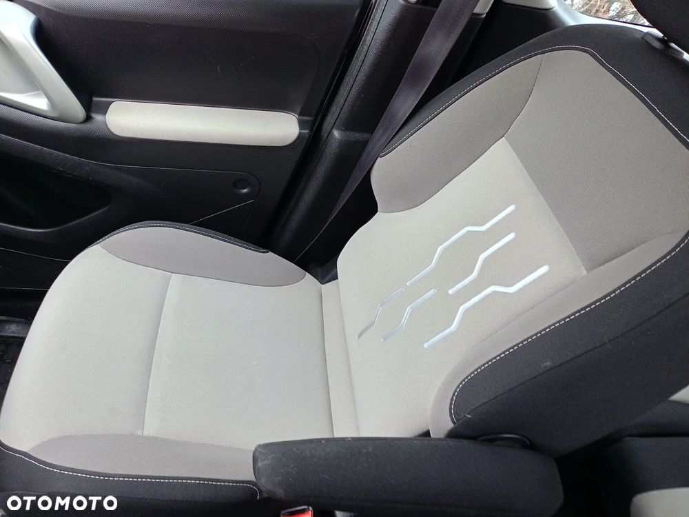 Peugeot Partner - 25