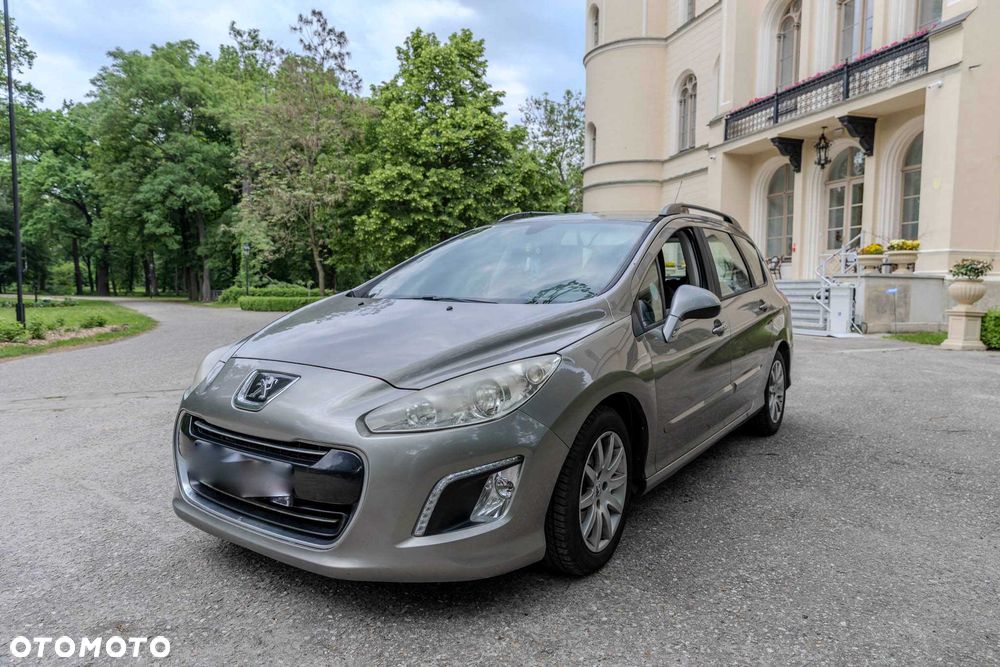 Peugeot 308 - 1