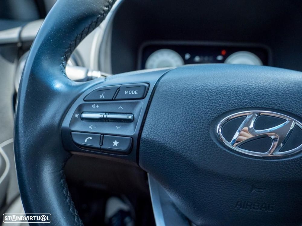 Hyundai Kauai 39 kWh Premium — fotografia 30