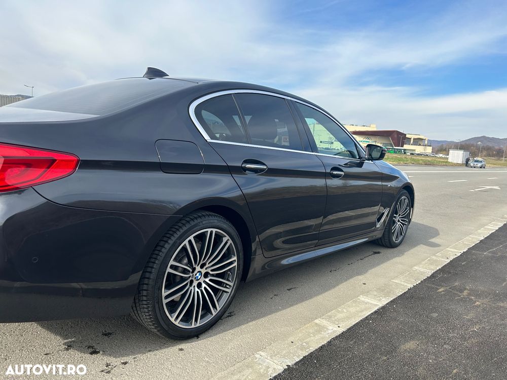 BMW Seria 5 520d xDrive AT - 3