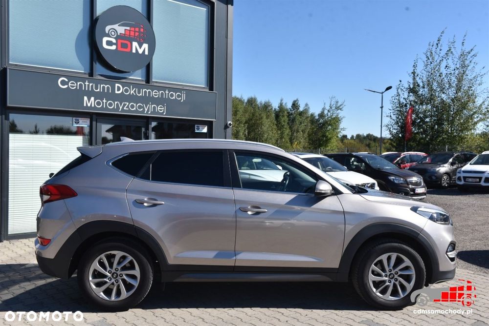 Hyundai Tucson - 11
