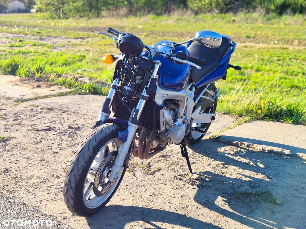 Yamaha FZ6 - 1