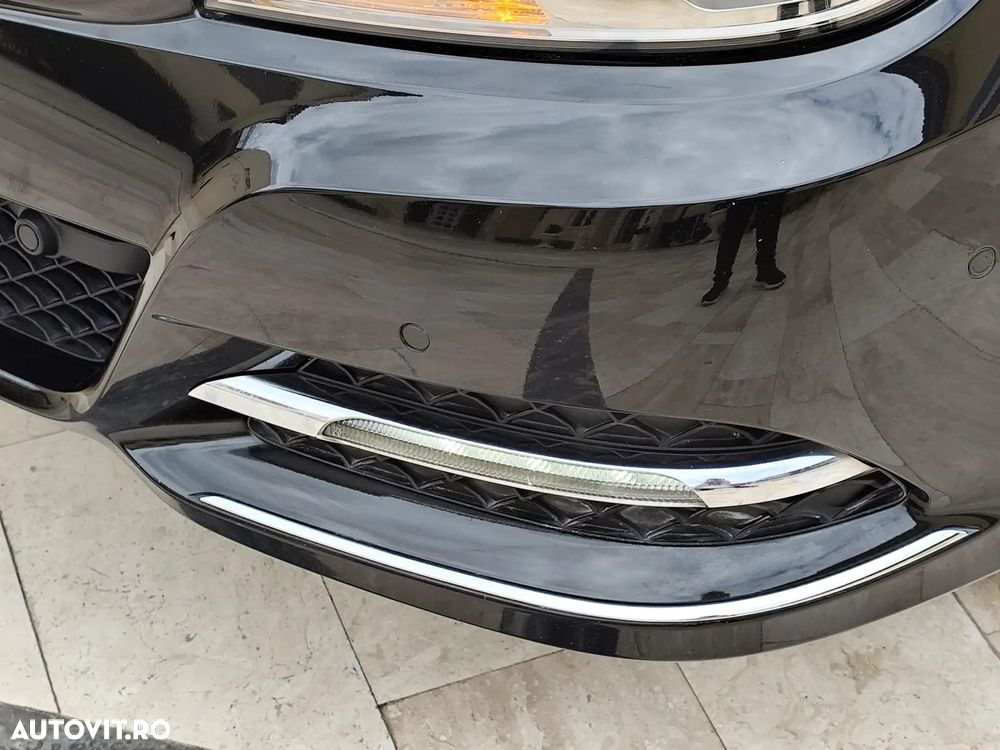 Mercedes-Benz C - 16