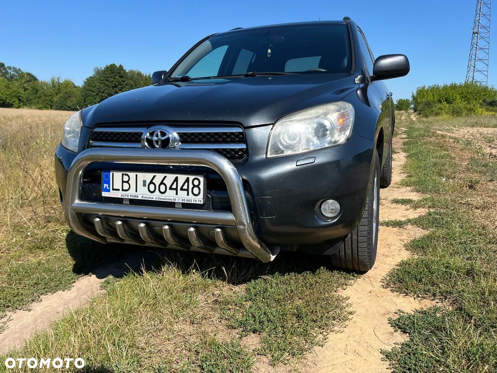 Toyota RAV4 - 13