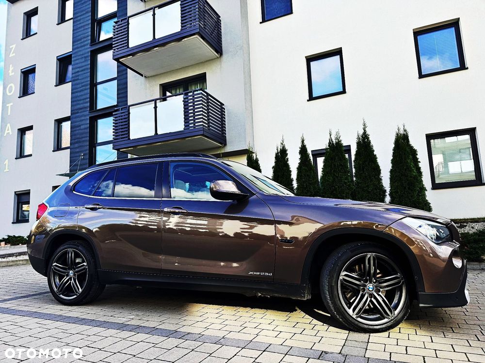 BMW X1 xDrive23d - 12