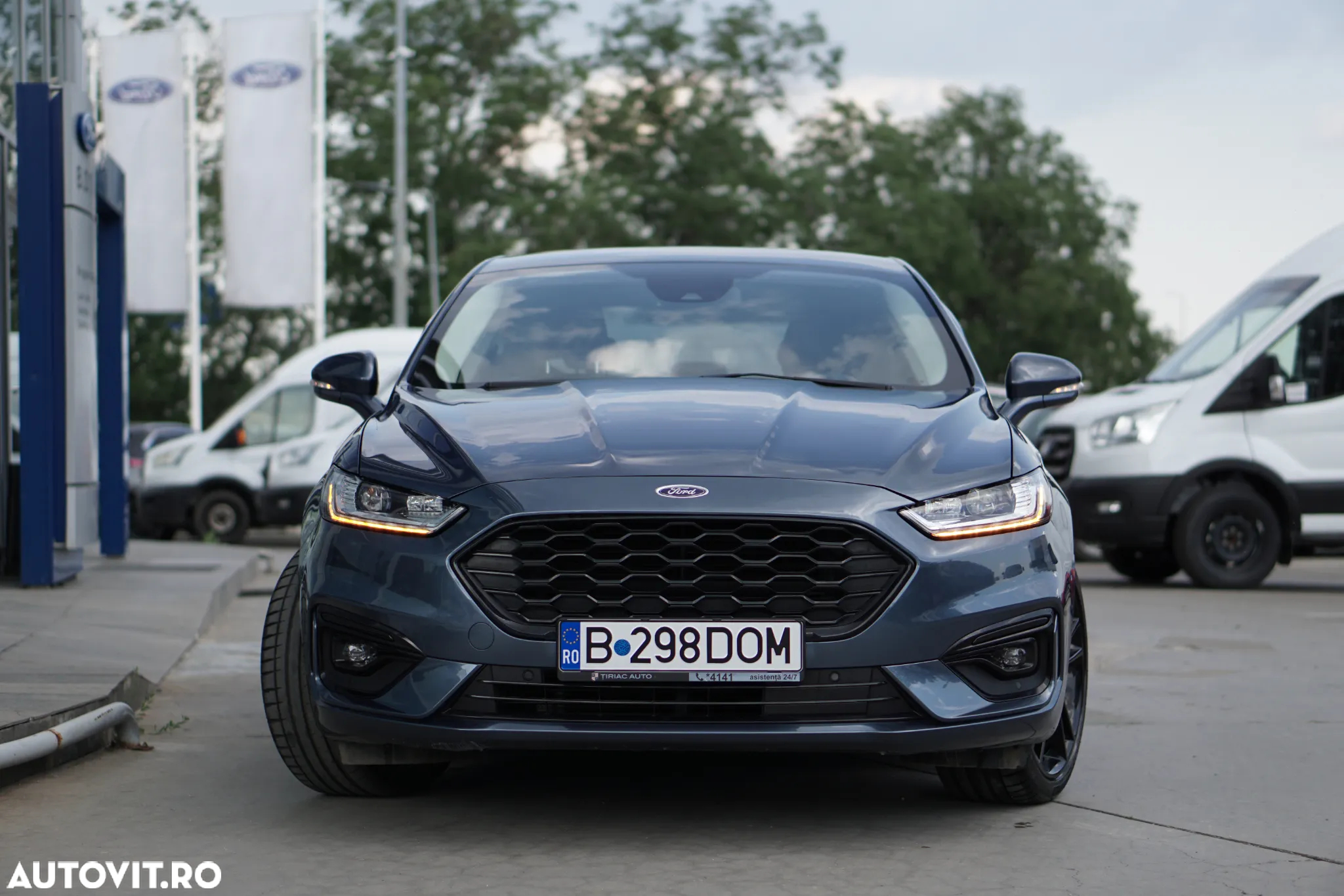 Ford Mondeo 2.0 HEV ST Line High - 14