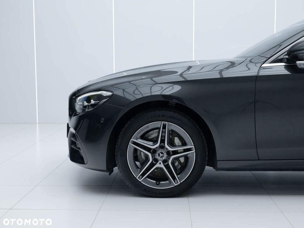 Mercedes-Benz Klasa E 300 de PHEV 4-Matic Avantgarde 9G-Tronic - 11