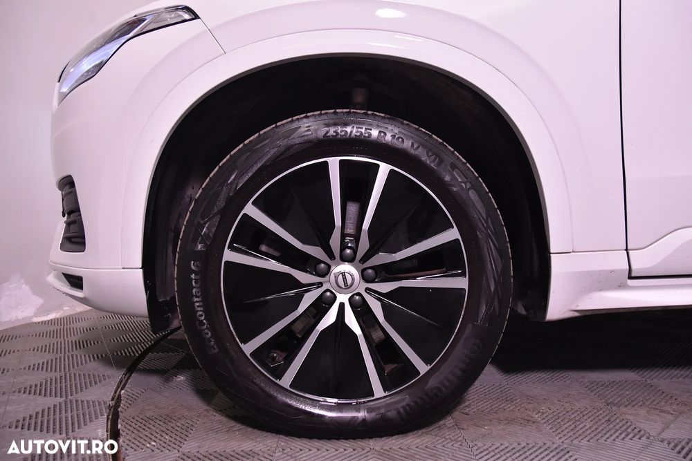 Volvo XC 90 D5 AWD Momentum - 14