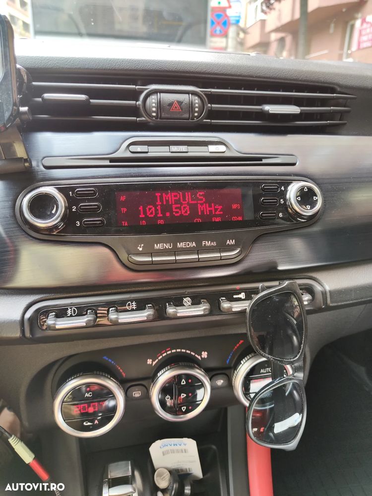 Alfa Romeo Giulietta 2.0 Mjet Distinctive - 36