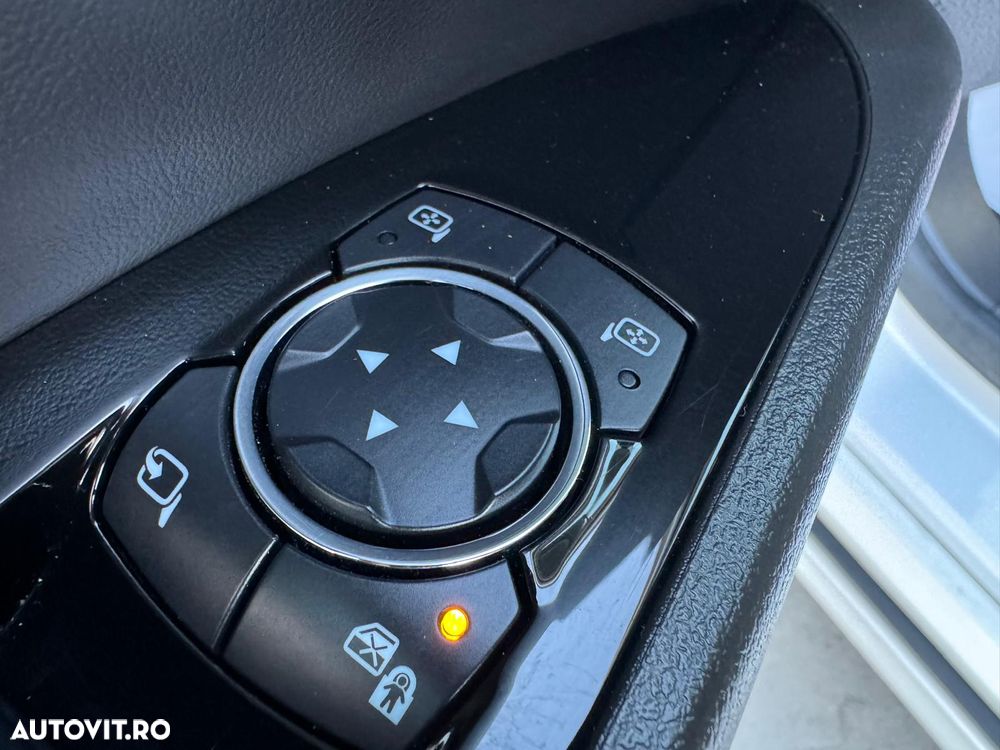 Ford Mondeo 2.0 CVT VIGNALE - 26