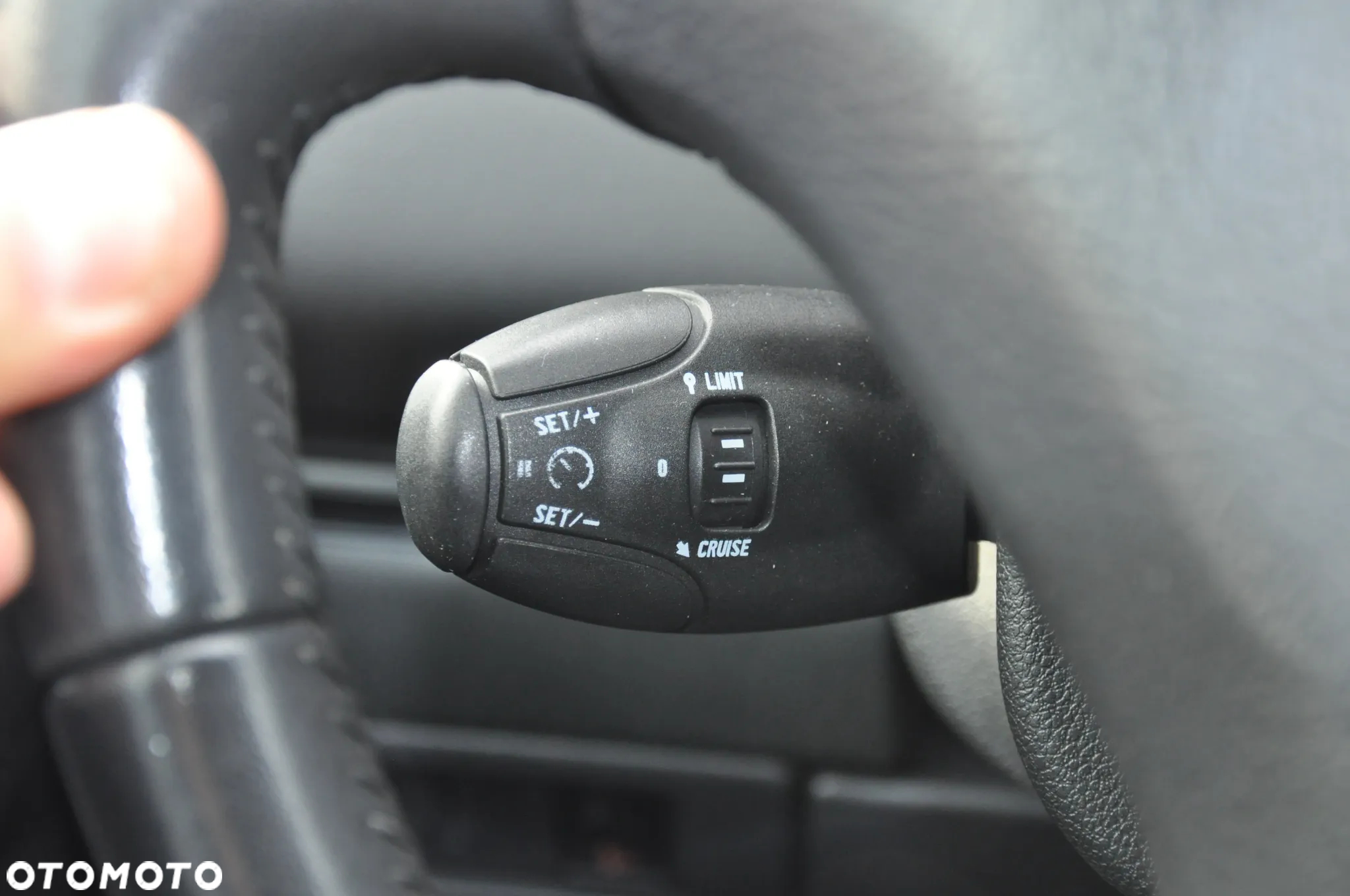 Peugeot 5008 1.6 HDi Active - 38