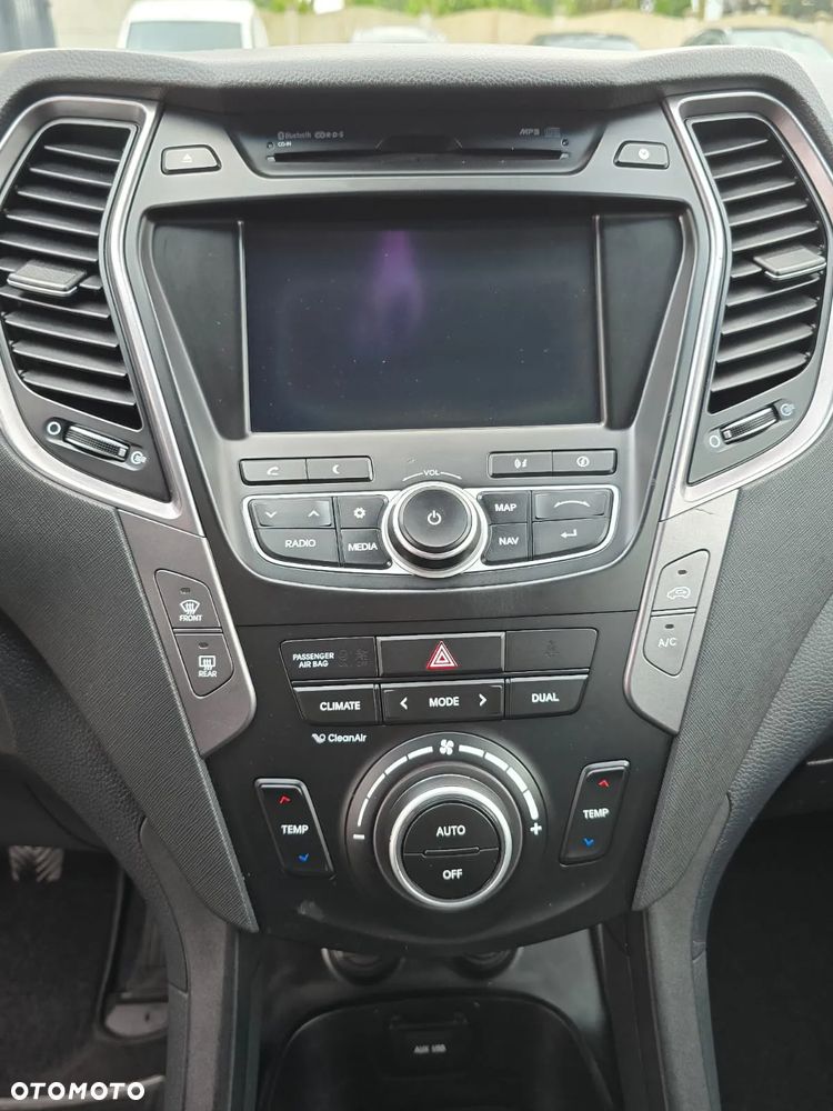 Hyundai Santa Fe - 9