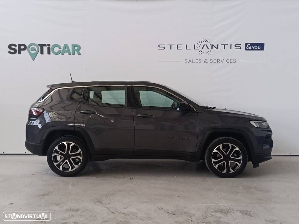 Jeep Compass - 4