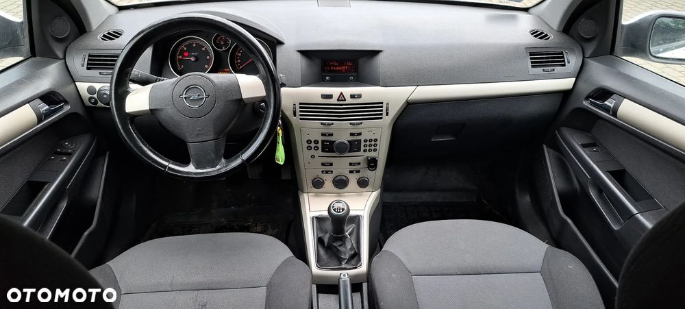 Opel Astra - 8