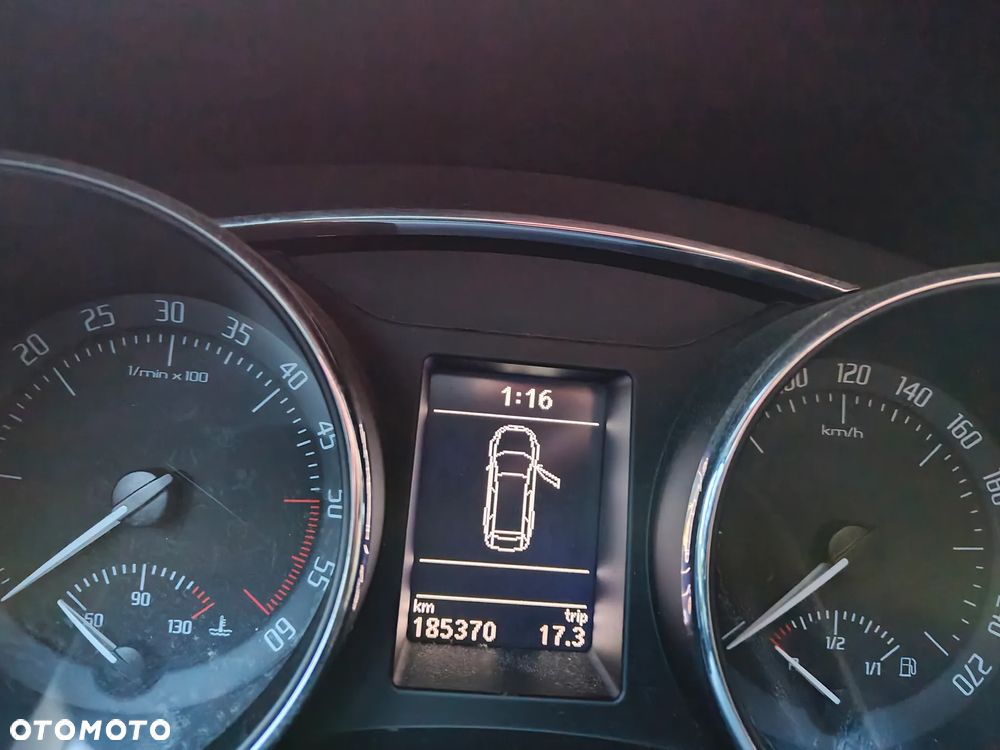 Skoda Superb 2.0 TDI 4x4 Elegance - 3