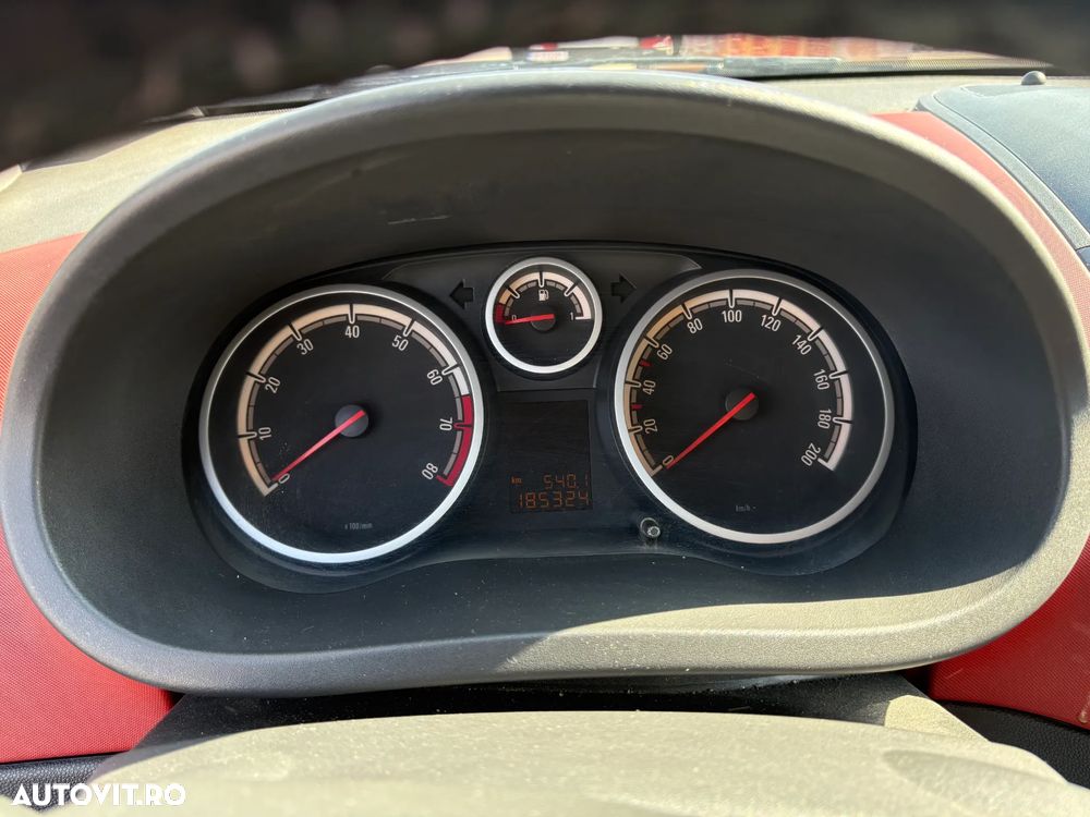 Opel Corsa - 9