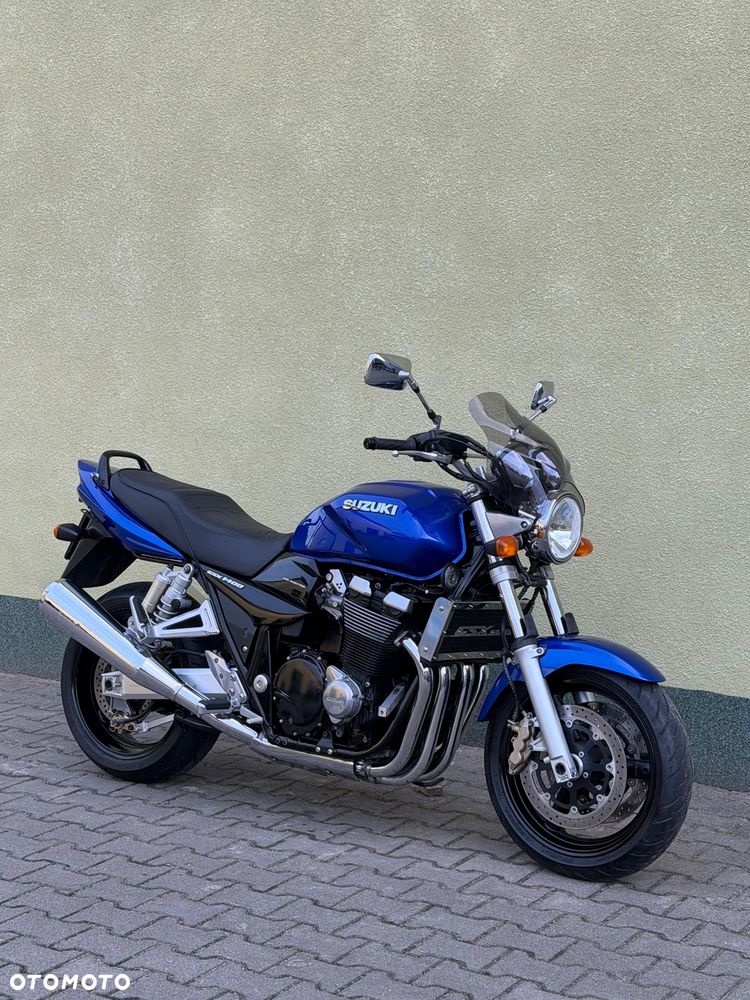 Suzuki GSX