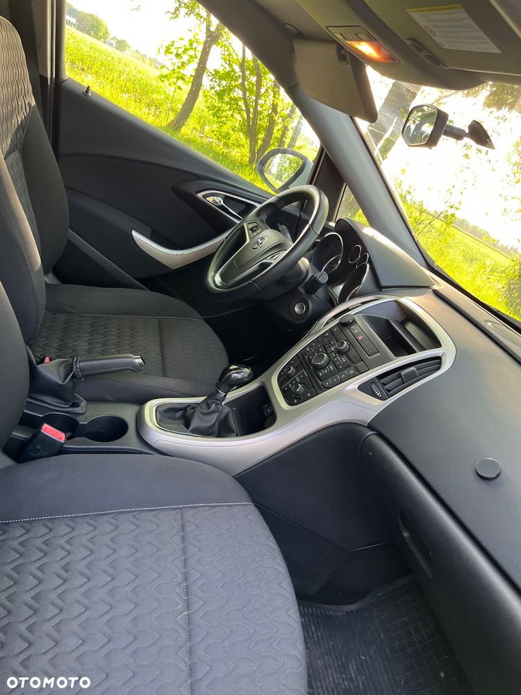 Opel Astra 1.4 - 4