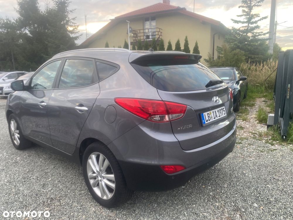 Hyundai ix35 2.0 Premium 2WD - 38