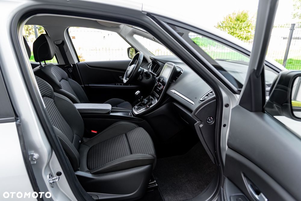 Renault Scenic 1.7 Blue dCi Zen - 24