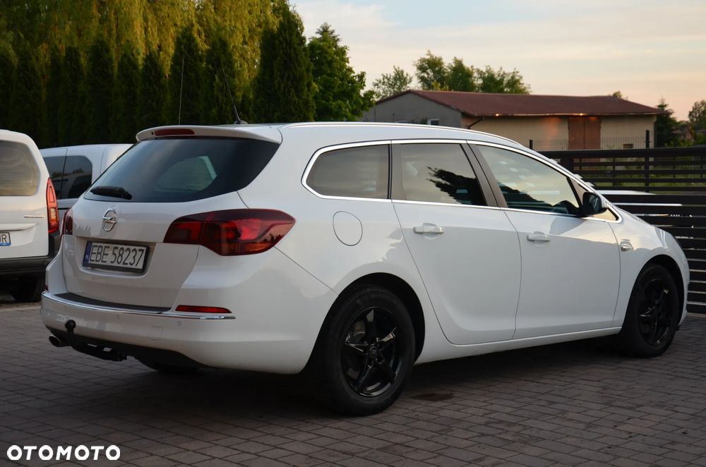 Opel Astra 2.0 CDTI DPF ecoFLEX SportsTourer Start/Stop Active - 7