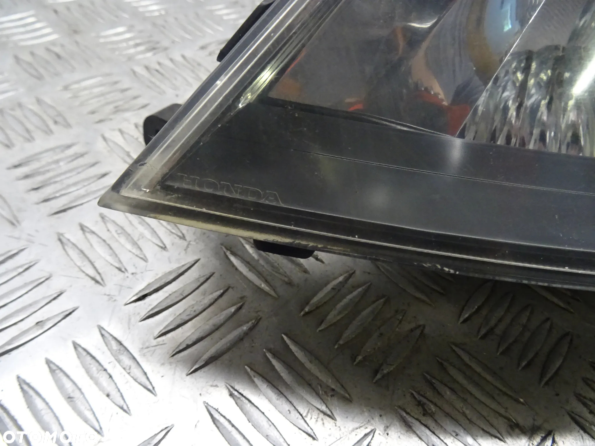 HONDA CIVIC VIII HB 5D 1.4B GRILL CHROM ATRAPA ZDERZAKA - 2
