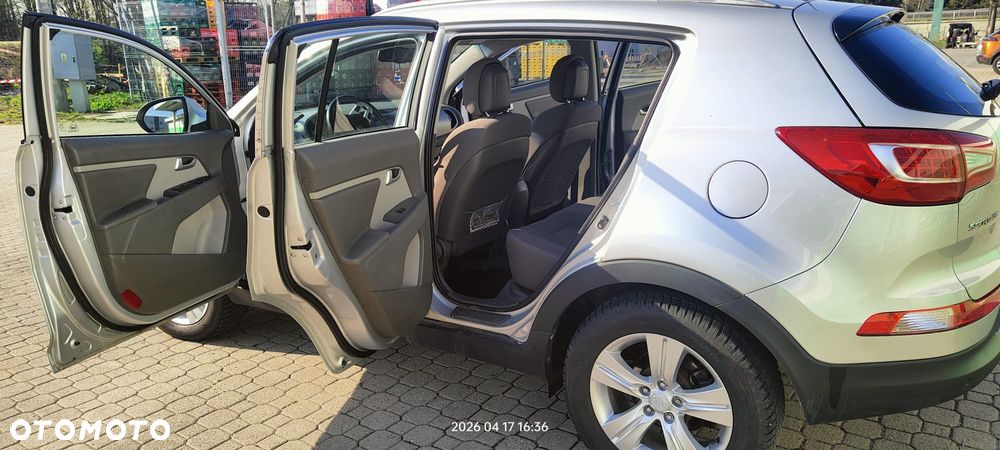 Kia Sportage 2.0 CVVT 4WD Automatik Vision - 6