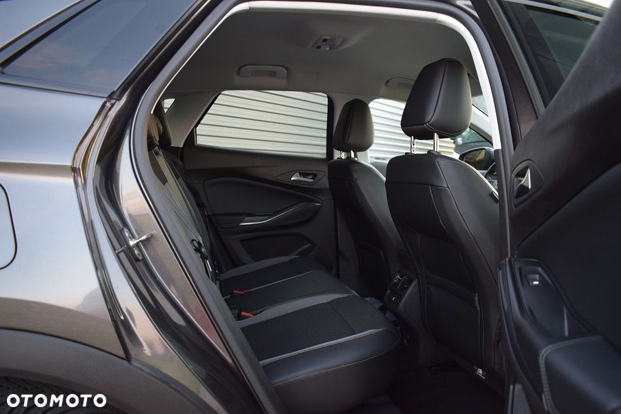 Opel Grandland X 1.2 Start/Stop Elegance - 13