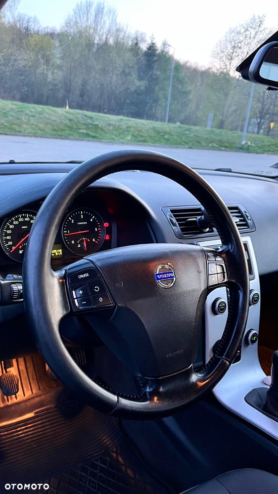 Volvo S40 1.6D DRIVe Momentum Start-Stop - 11