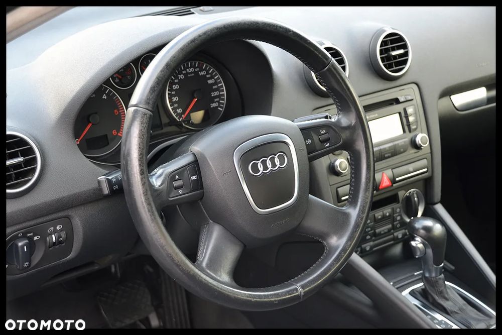Audi A3 3-drzwiowe 1.9 TDI DPF S tronic Attraction - 29
