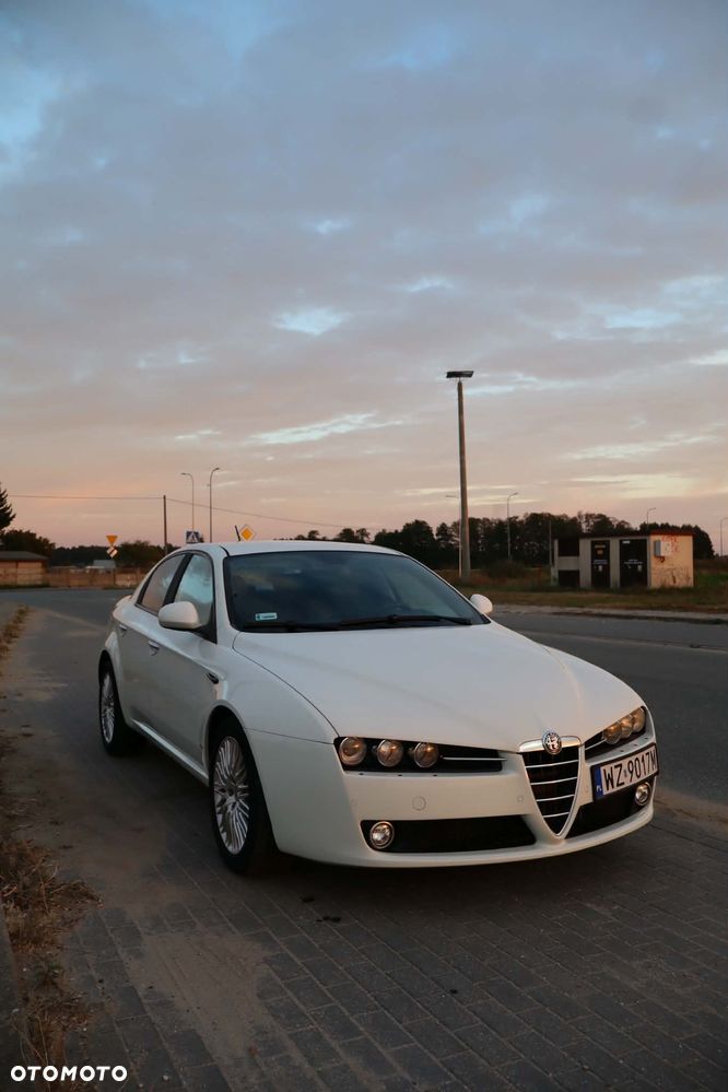 Alfa Romeo 159