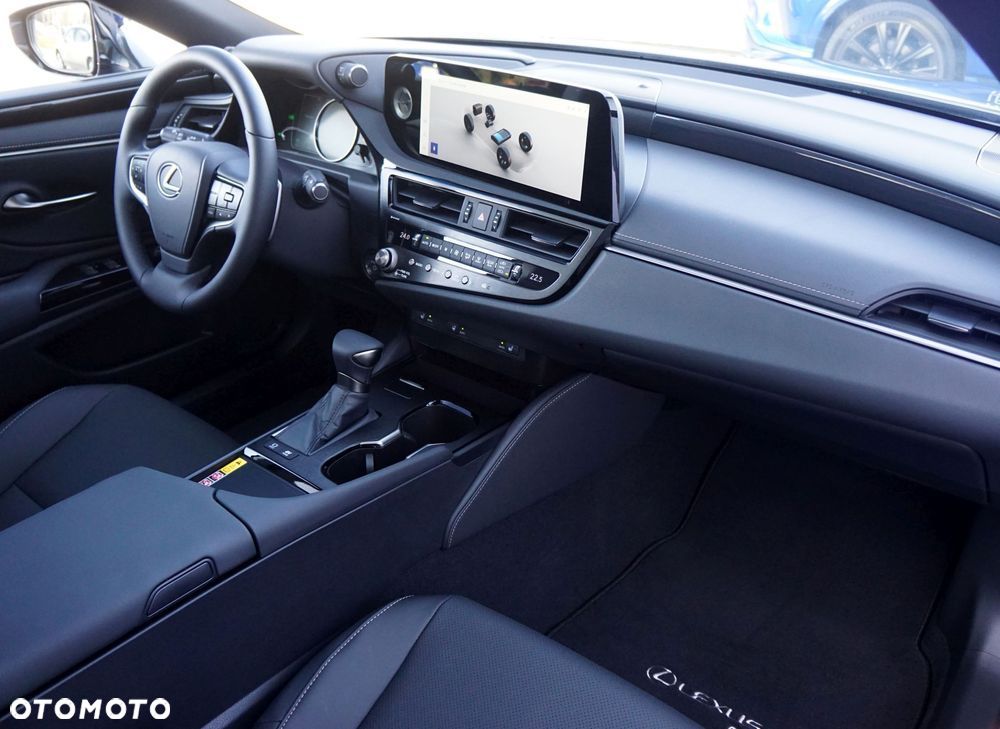Lexus ES - 12