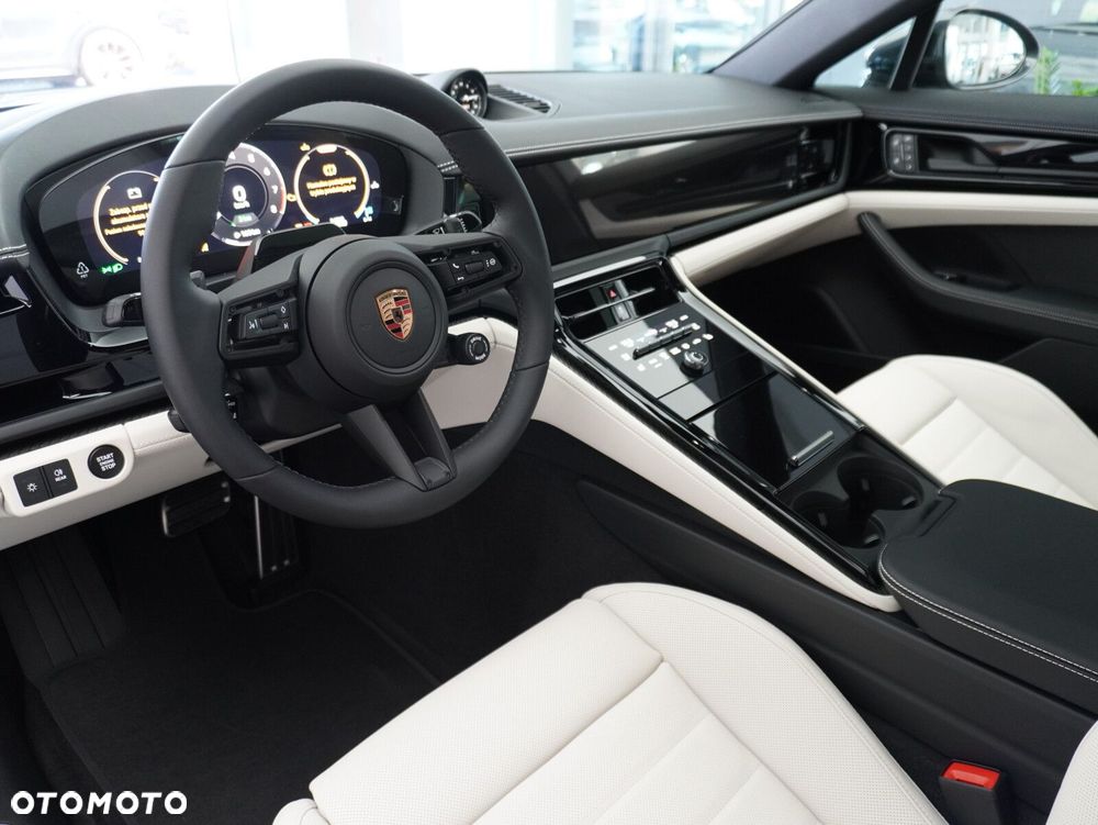 Porsche Panamera 4S E-Hybrid PHEV - 30