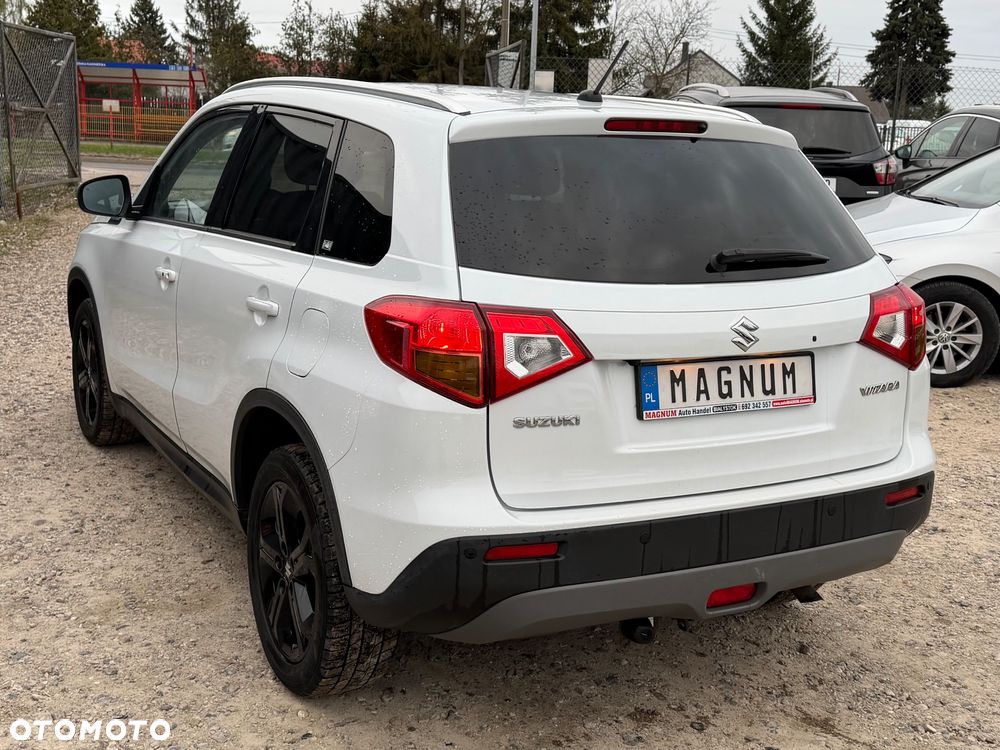 Suzuki Vitara - 32
