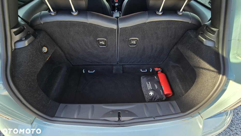 MINI Cooper Highgate - 17