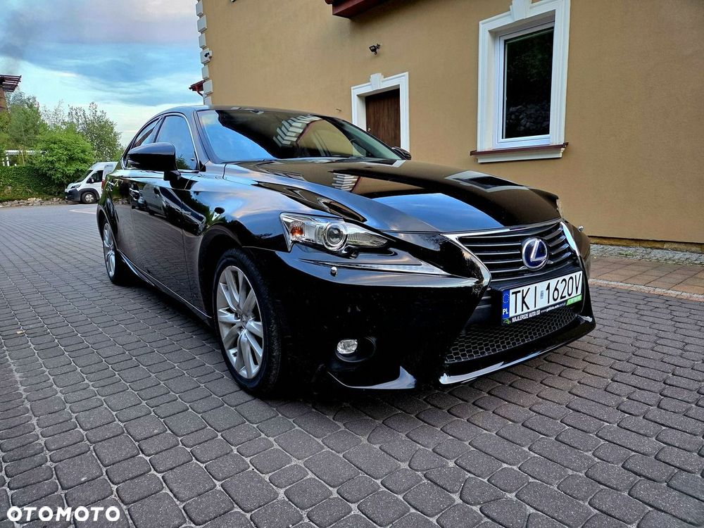 Lexus IS - 3