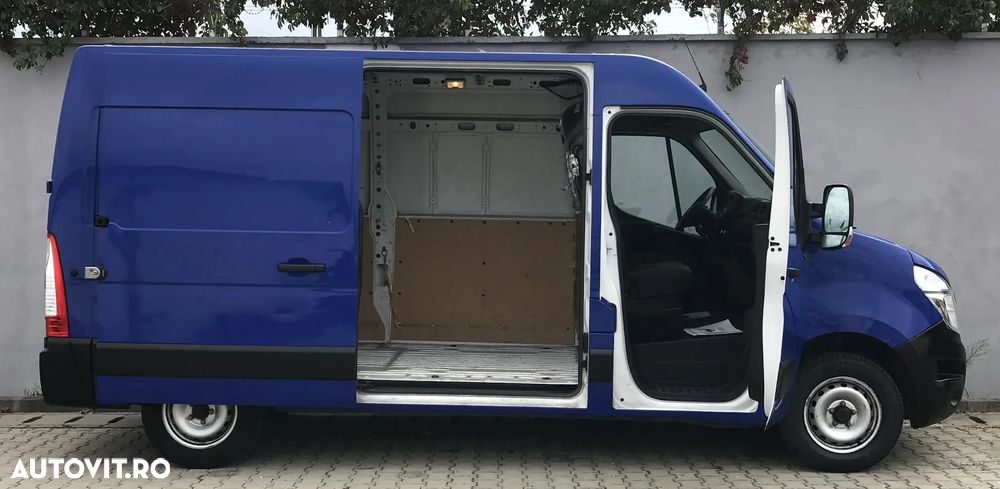 Nissan INTERSTAR / NV400 / MASTER / MOVANO - 33