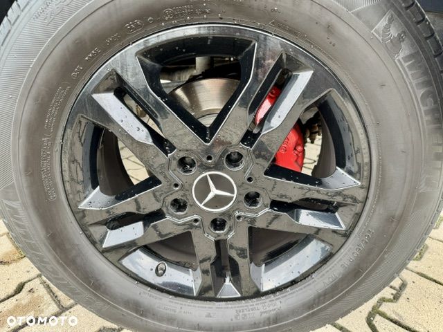 Mercedes-Benz Klasa G 350 BlueTec L - 25