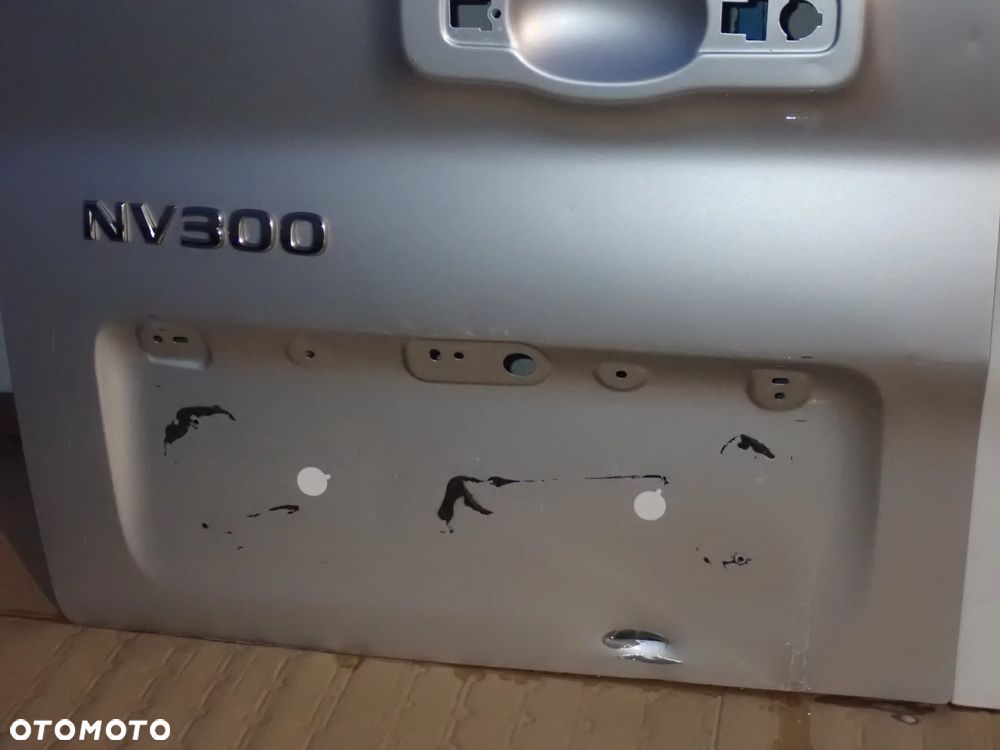 Trafic 3 VivaroB Talento NV300 Drzwi Tylne - 17