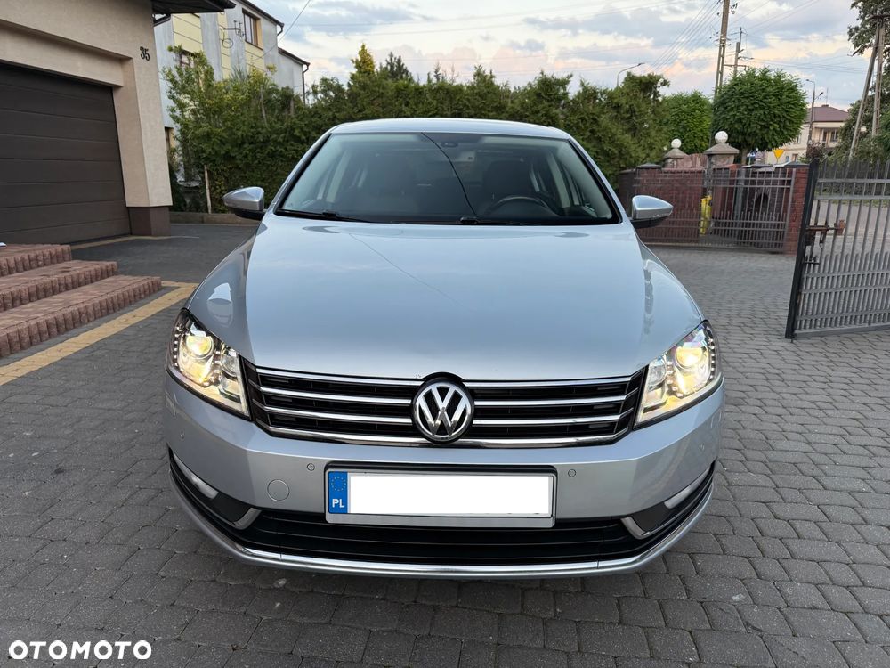 Volkswagen Passat 2.0 TDI Comfortline - 9