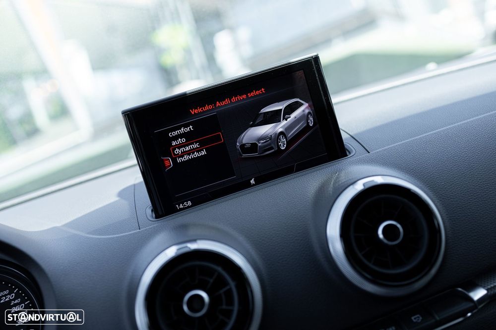 Audi RS3 Sportback TFSI quattro S tronic - 30