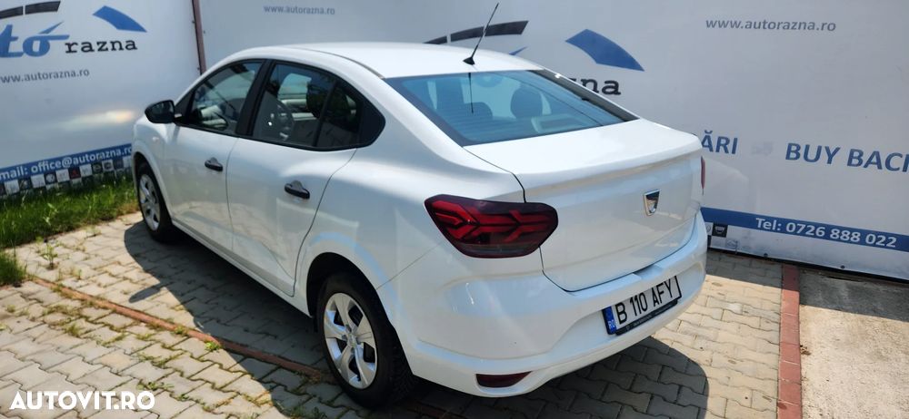 Dacia Logan TCe 90 Essential - 2