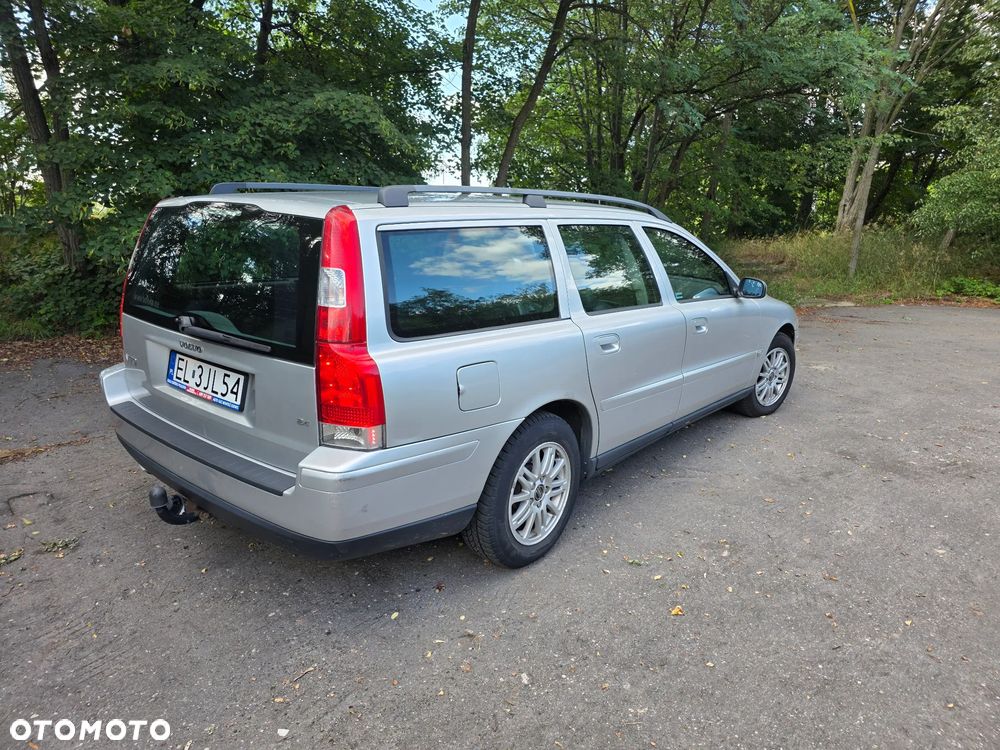 Volvo V70 2.4 Kinetic - 18