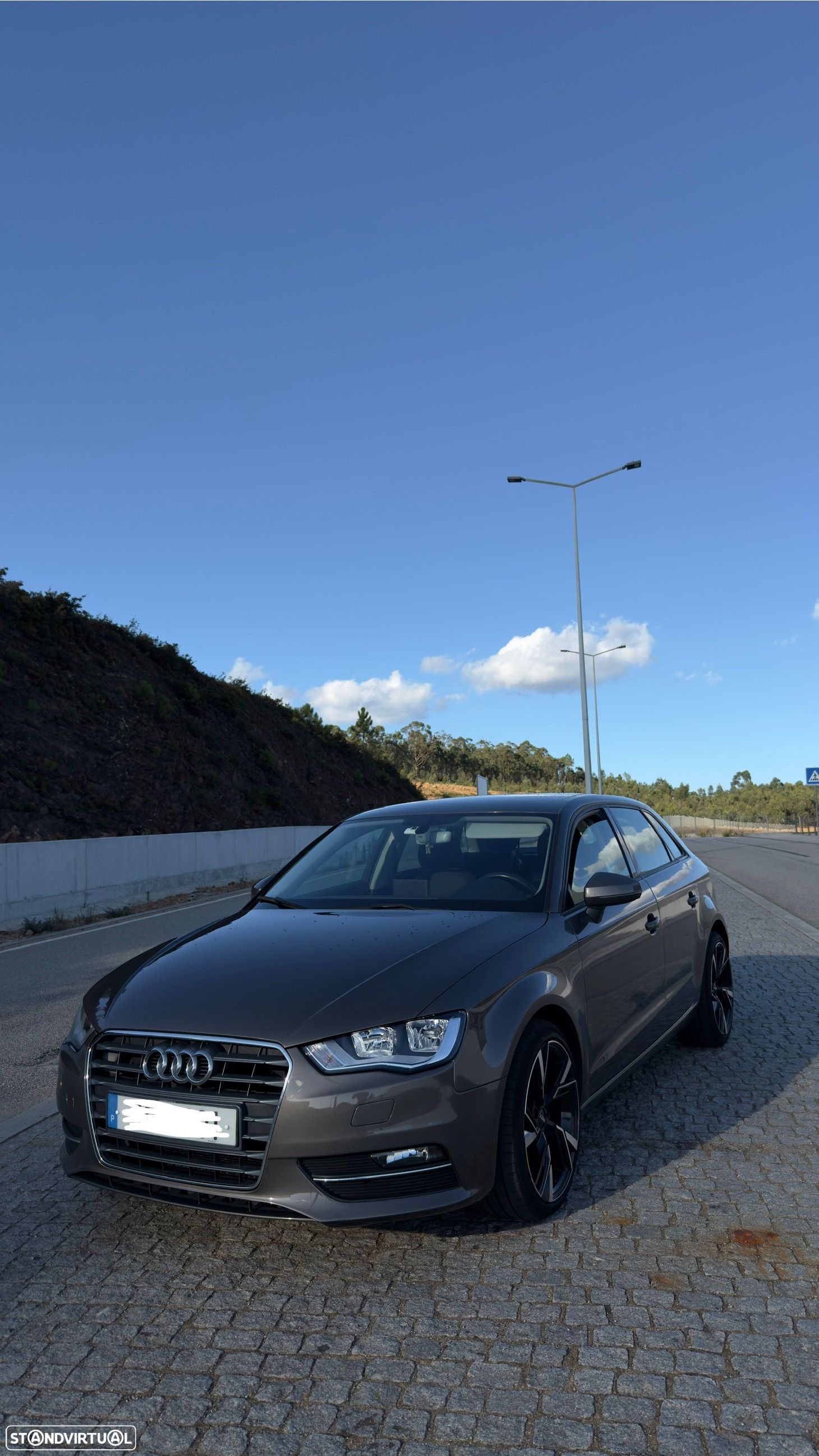 Audi A3 Sportback - 1