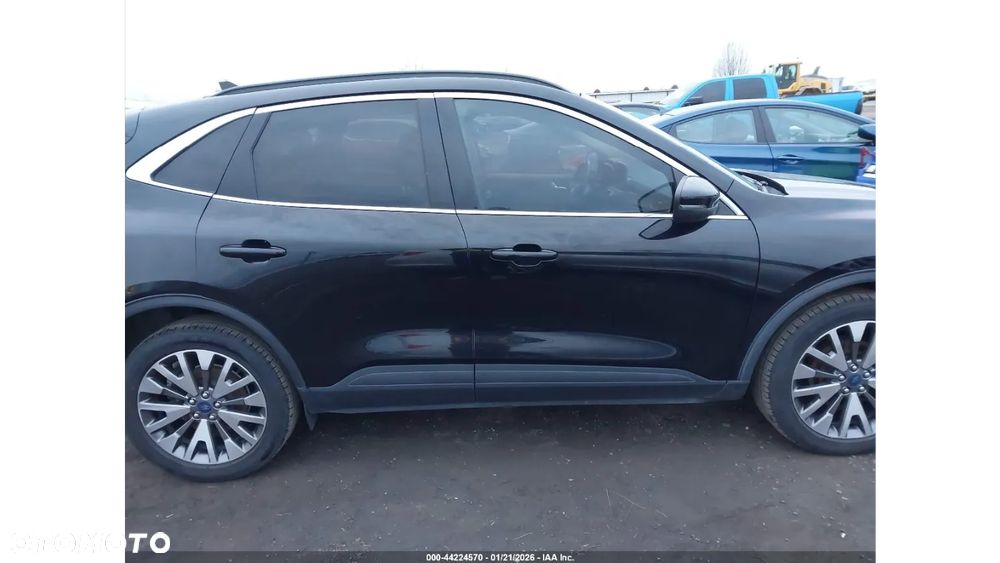 Ford Kuga 2.0 EcoBoost AWD Titanium ASS - 4