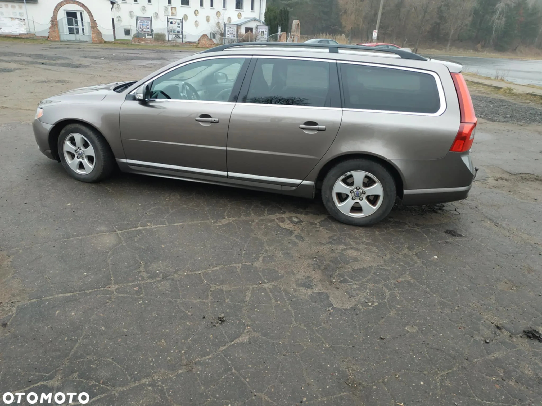 Volvo V70 1.6D DRIVe - 19