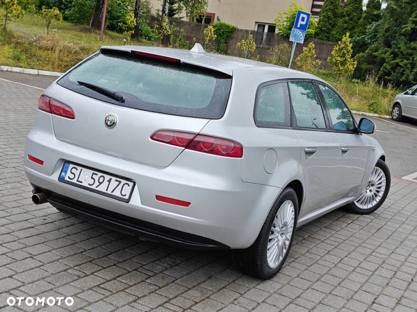 Alfa Romeo 159