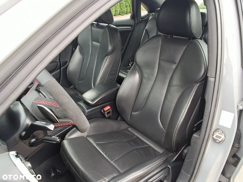 Audi RS3 Limousine 2.5 TFSI Quattro S tronic - 13