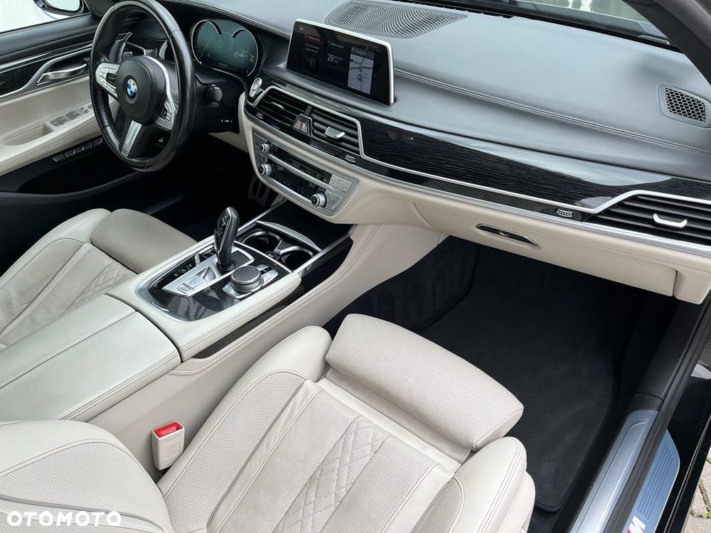 BMW Seria 7 750Ld xDrive - 13