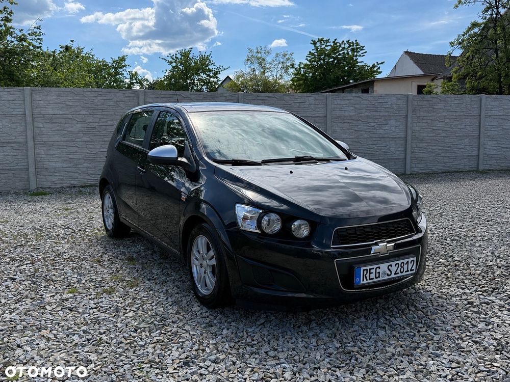 Chevrolet Aveo 1.4 16V LS - 2